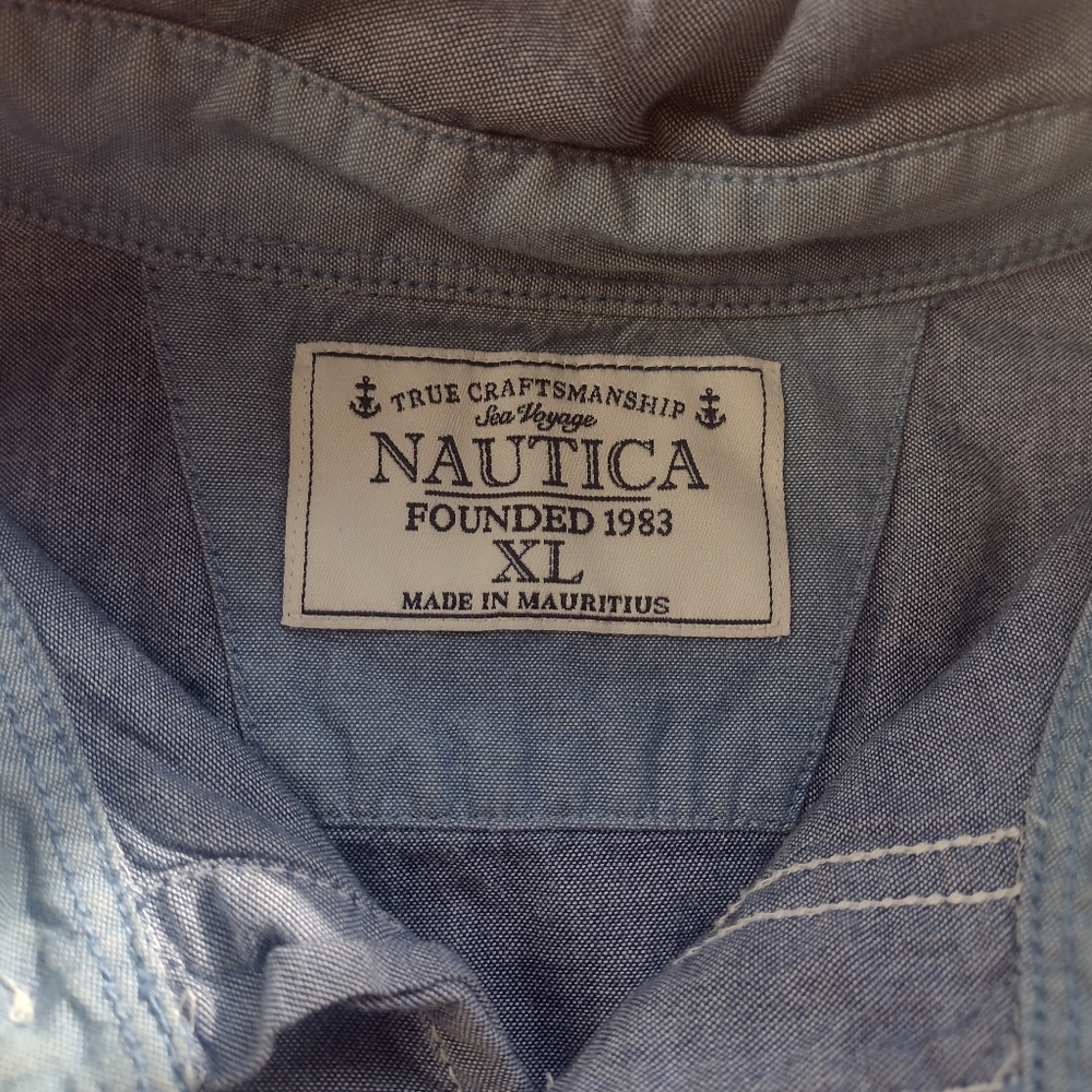 Nautica Button Top - Picture 3 of 3